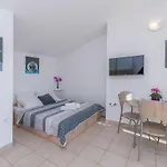 Neno Apartment