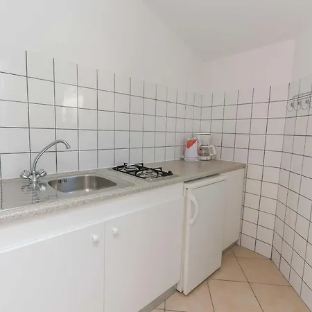 Neno Lägenhet Lokva Rogoznica